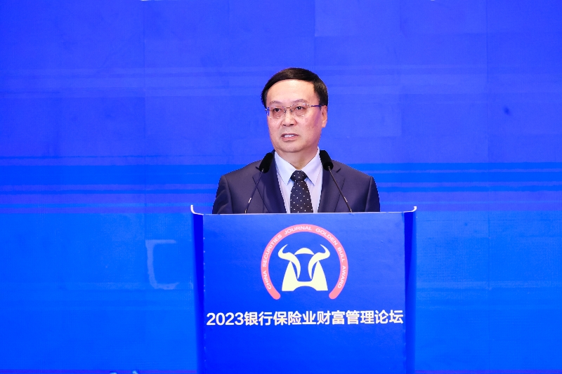 中國(guó)社會(huì)科學(xué)院學(xué)部委員、原副院長(zhǎng)高培勇_副本.jpg
