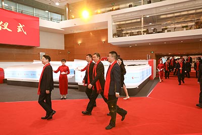 上海龍旗科技股份有限公司首次公開發(fā)行A股上市儀式-1.jpg